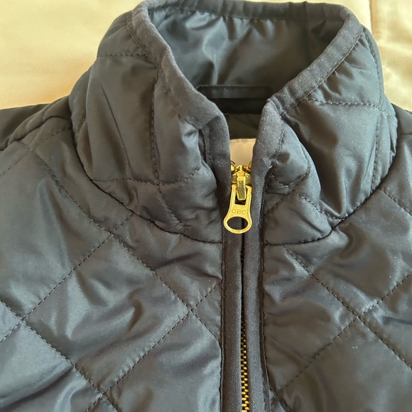 Old Navy Quilted Vest - Picture 3 of 5